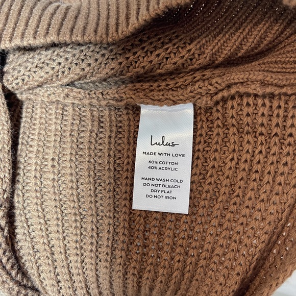 Lulu’s Women’s Knit Crop Top - Picture 6 of 6
